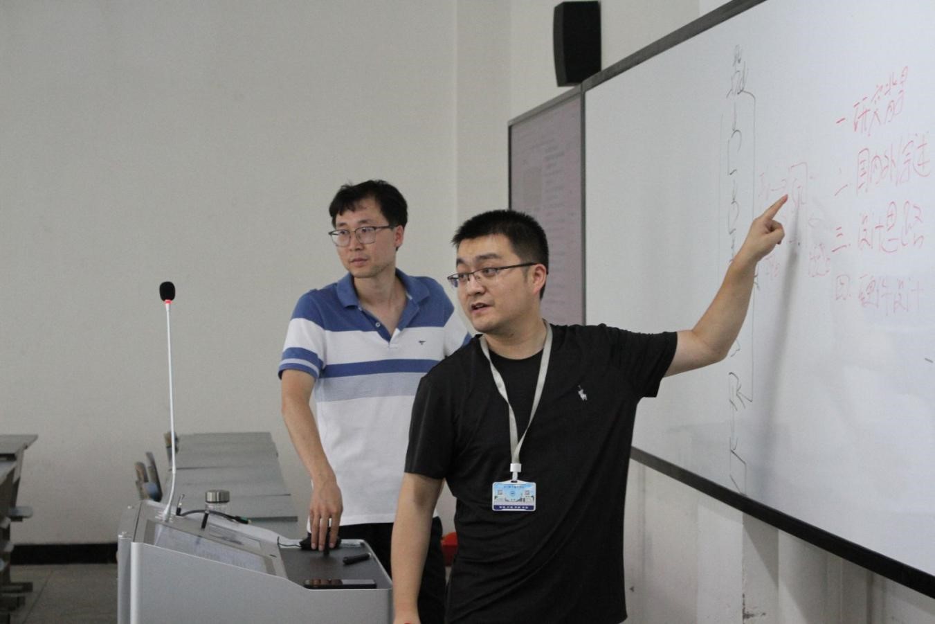 申慱官网学生在第十届全国大学生光电设计竞赛中斩获佳绩3.jpg