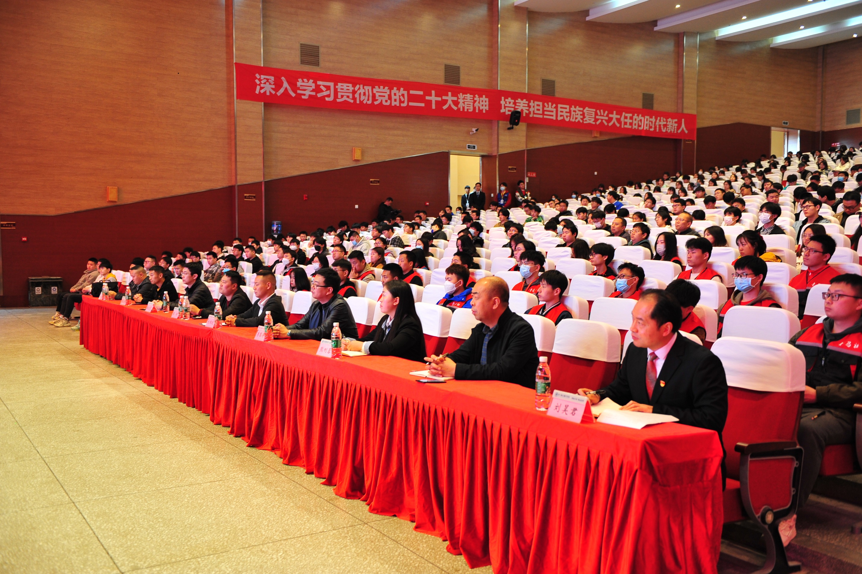 CTY_7586.JPG CTY_7586.JPG
